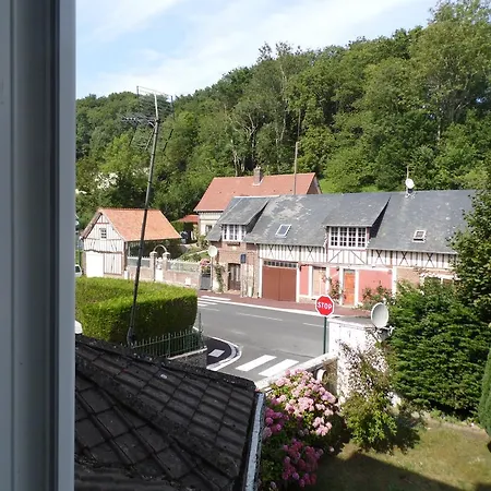 Le Val *