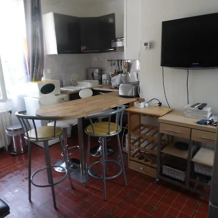 Le Val Apartment *